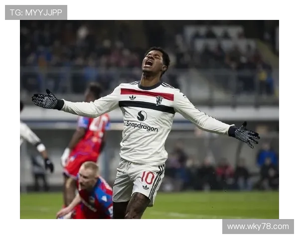 拉什福德自己荒废曼联前途生涯